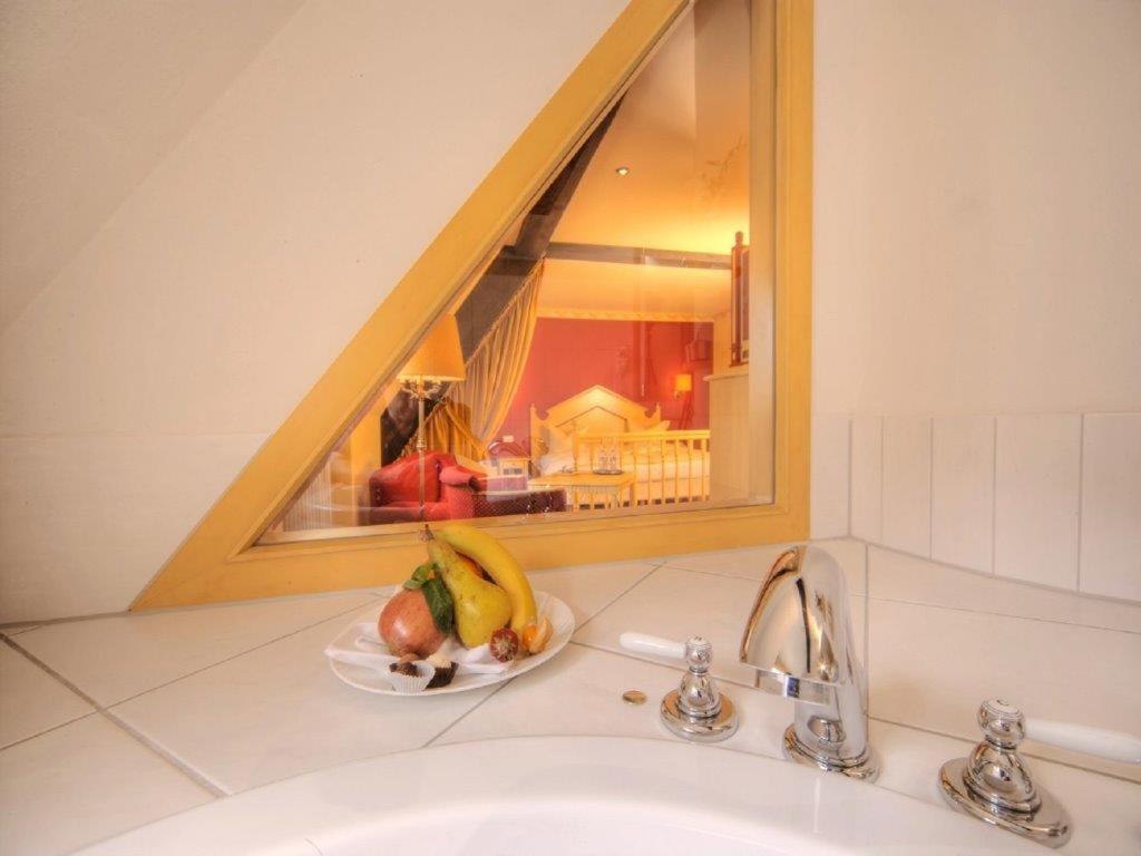 שווביש האל Trip Inn Hotel Der Adelshof מראה חיצוני תמונה