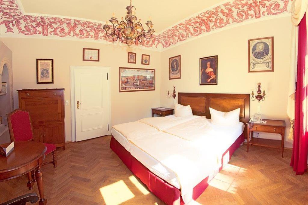 שווביש האל Trip Inn Hotel Der Adelshof מראה חיצוני תמונה