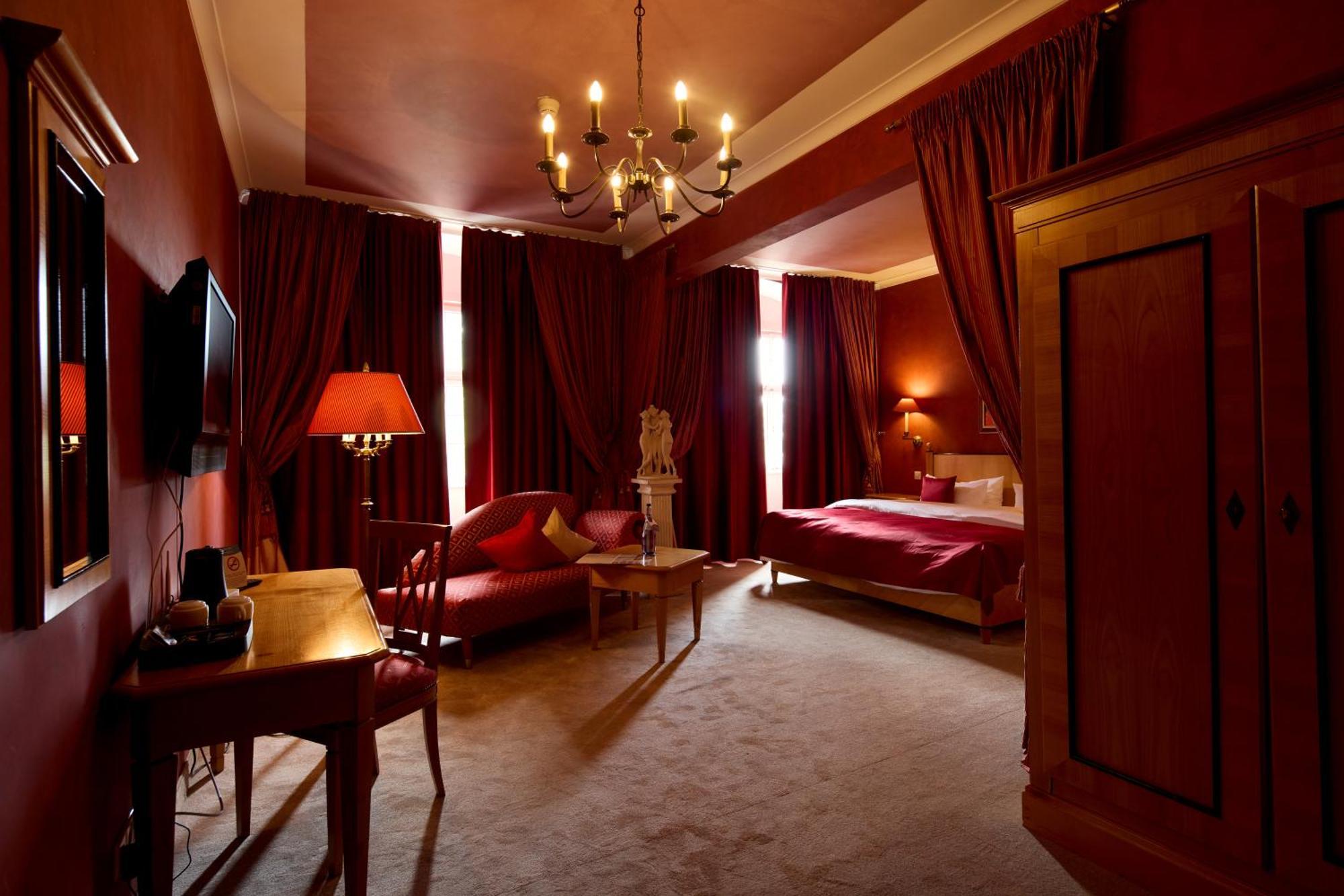 שווביש האל Trip Inn Hotel Der Adelshof מראה חיצוני תמונה