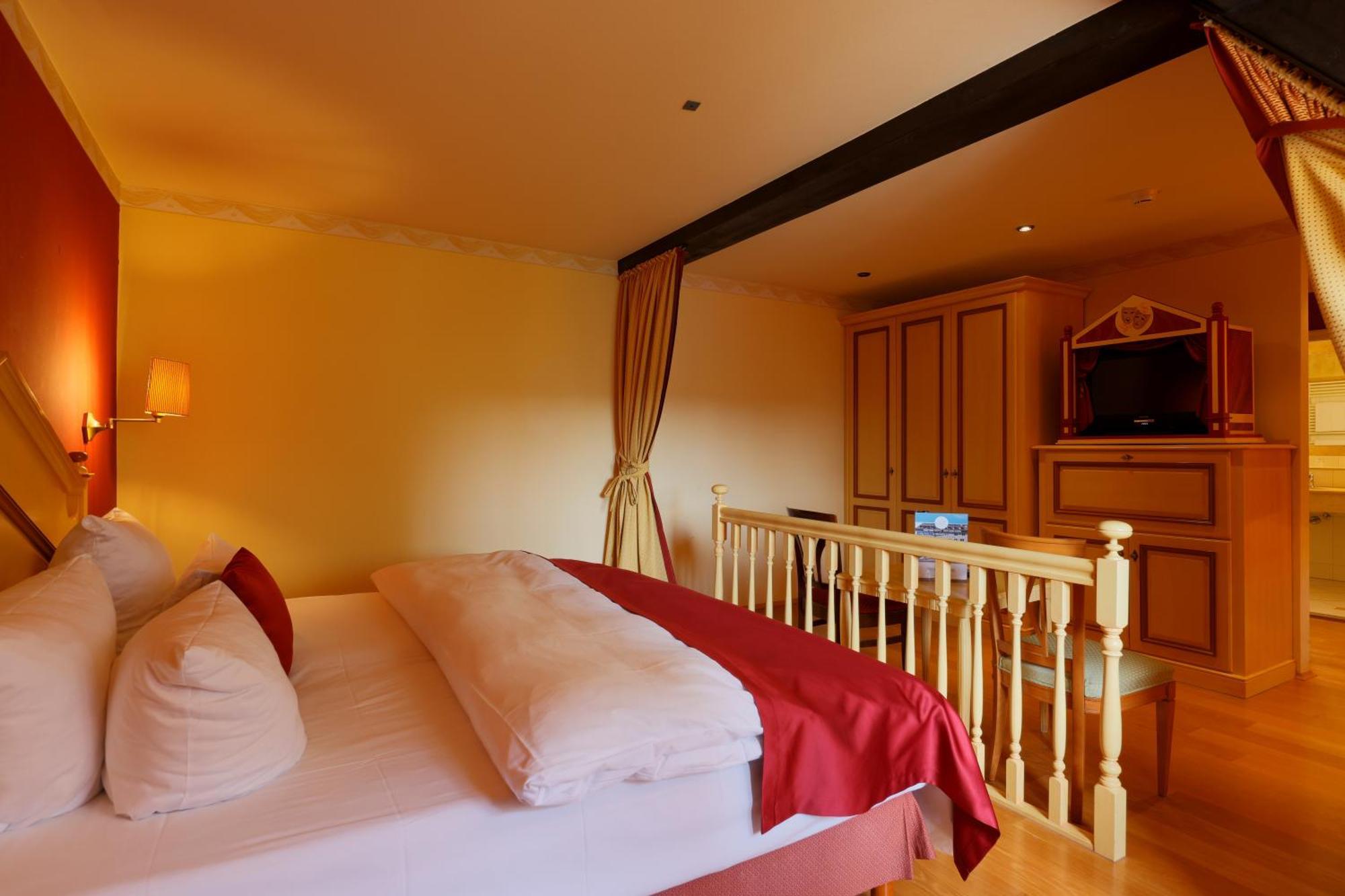 שווביש האל Trip Inn Hotel Der Adelshof מראה חיצוני תמונה