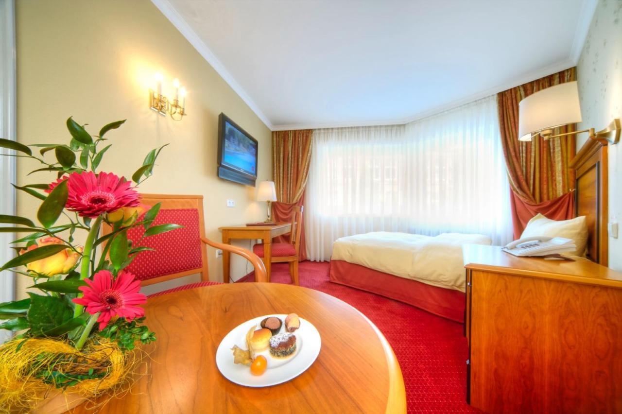 שווביש האל Trip Inn Hotel Der Adelshof מראה חיצוני תמונה